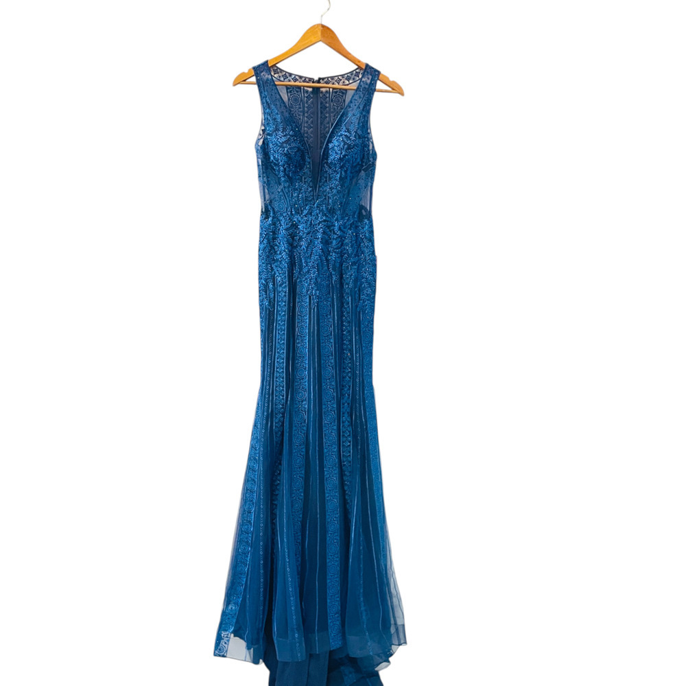 New! Montage BY MON CHERI Sleeveless Satin A-line Gown V-Neck Dress Size 4$498